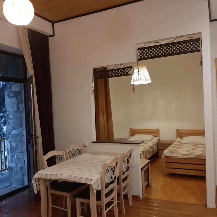 Sanli Mestia Quarto foto
